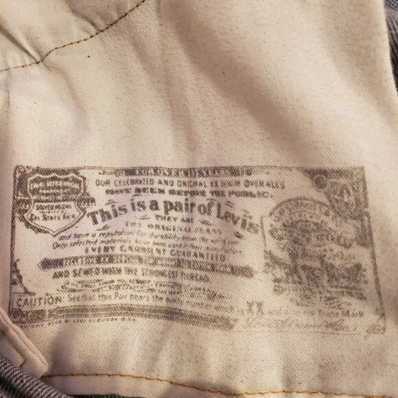 LEVIS 501 - Picture 4 of 11